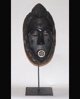 Baule Portrait Mask